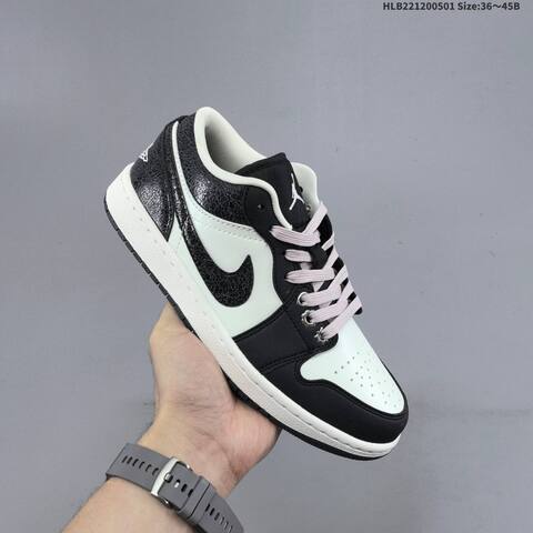 Jordan Air Jordan 1 Low White Black EU 36-45 Basketball - Unisex BS-66061
