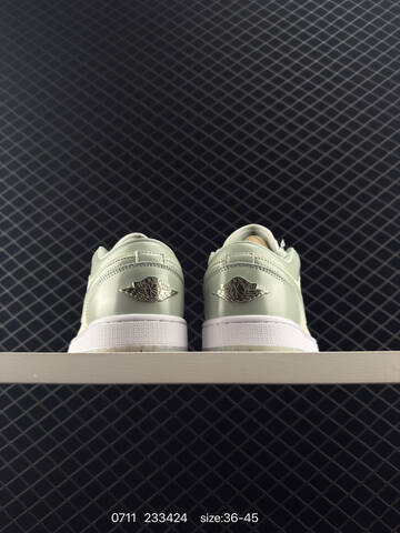 Jordan Air Jordan 1 Low SE Seafoam Light Green Cream White EU 36-45 Sneaker - Unisex (BS-81081)