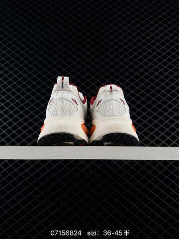 Nike Vomero 18 CNY White Red Orange Yellow Black EU 36-45 Running - Unisex (BS-70232)