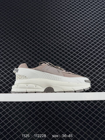 Nike Zoom Vomero Roam Gray Cream EU 36-45 Running - Unisex (BS-73998)