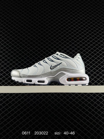 Nike Air Max Plus White Silver Navy Black EU 40-46 Running - Men s BS-70843