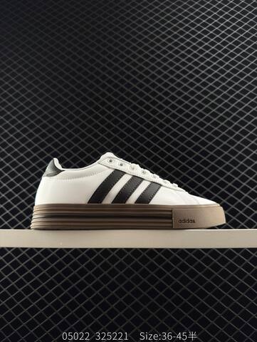 Other Adidas DAILY 4 0 DAILY 4 0 JR0080 36 36 5 37 38 38 5 39 40 40 5 41 42 Lifestyle - Unisex BS-78606