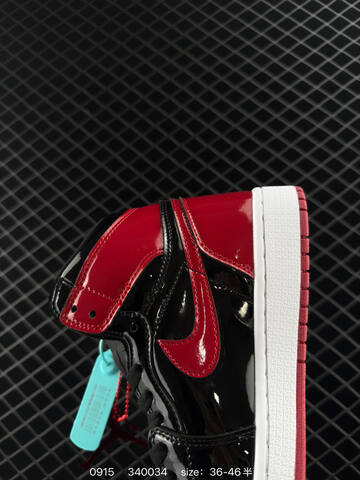 Jordan Air Jordan 1 Retro High 555088-101 Black Red White EU 36-46 Basketball Shoe - Unisex BS-80705