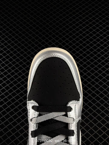 Nike Dunk SB Low Black Silver Cream White EU 36-46 Skate - Unisex BS-70014