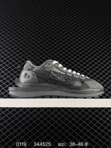 Nike Sacai VaporWaffle Black White EU 36-46 5 Running - Unisex (BS-73080)