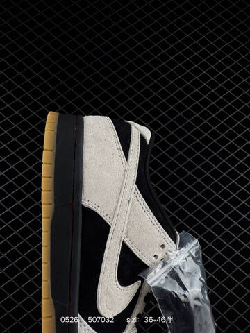 Nike SB Dunk Low Black Light Grey Gum Red EU 36-46 Skate - Unisex (BS-71190)