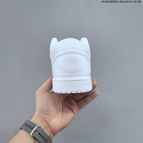 Jordan Air Jordan 1 Low Triple White 35 5 47 5 Casual - Unisex (BS-65844)