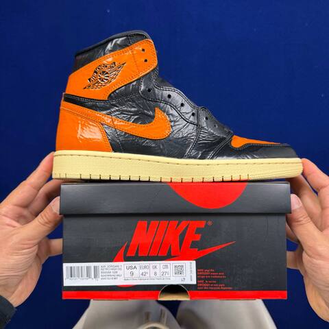 Jordan Air Jordan 1 Retro High OG 555088-028 Black Orange Pale Vanilla EU 42 5 Basketball Shoe - Men s BS-87156