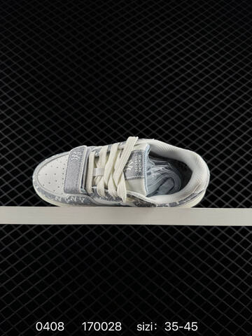 MLB Chunky Liner Denim White Light Blue Off White EU 35-45 Skate Shoe Skate Sneakers - Unisex