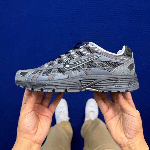 Nike P-6000 SE HF0015-002 Anthracite/Black/Photon Dust EU 41 running
