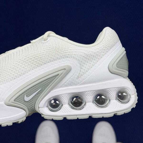 Nike Air Max Dn DV3337-101 White White-White EU 36-45 running lifestyle