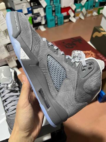 Jordan Air Jordan 5 Retro DD0587 002 Light Graphite White Wolf Grey EU 41 Basketball Shoe - Men's (BS-87290)