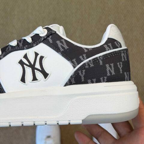 MLB Chunky Liner 3 ASXM016 Black White Skate Shoe Skate