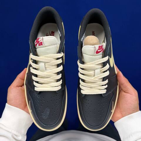 Jordan Air Jordan 1 Retro Low OG Nigel Sylvester IB8958 001 Black Pale Yellow Red US 8 5 UK 7 5 EUR 42 Sneaker - Men's (BS-87161)