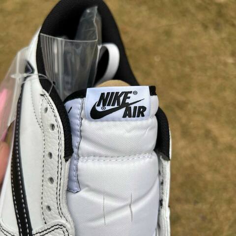 Jordan Air Jordan 1 Low OG SP Travis Scott XZ6868 002 White Black EU 44 5 Sneaker - Men's (BS-87207)