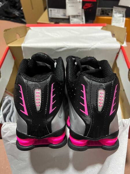 Nike Shox R4 AR3565-012 Black/Silver/Pink running