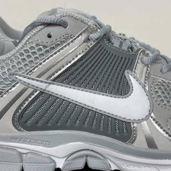 Nike Zoom Vomero 5 FJ4151-003 Metallic Silver/White/Grey running