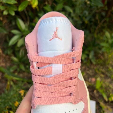 Jordan Air Jordan 1 Low DC0774 162 Pink White Cream EUR 37 5 Sneaker - Women's (BS-87174)