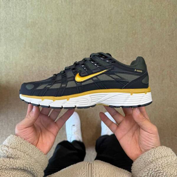 Nike P-6000 SE IB2986-003 Black/Cargo Khaki-Sesame EU 39.5-41 running