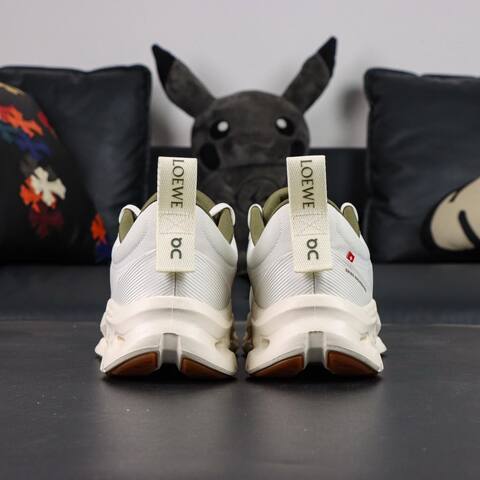 LOEWE x On Cloudtilt 2 0 White Olive Cream Gum Running Shoe Running Sneakers (BS-87060)