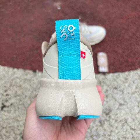 LOEWE x On Cloudsolo 3WF30604606 Sand Turquoise US 7 EU 38 UK 5 JP 24 Running Shoe Running Sneakers - Women's (BS-86771)