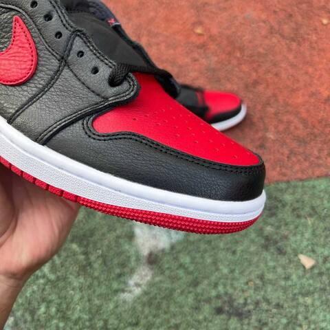Jordan Air Jordan 1 Retro Low OG IW6276 001 Black Varsity Red US 8 5 UK 7 5 BR 40 EUR 42 26 5 Cm Sneaker - Men's (BS-87213)