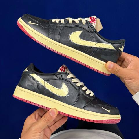 Jordan Air Jordan 1 Retro Low OG Nigel Sylvester IB8958 001 Black Pale Yellow Red US 8 5 UK 7 5 EUR 42 Sneaker - Men's (BS-87161)