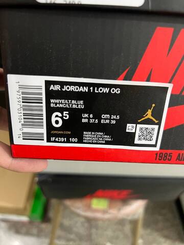 Jordan Air Jordan 1 Low OG IF4391 100 White Light Blue Pale Yellow EUR 39 Sneaker - Women's (BS-87236)