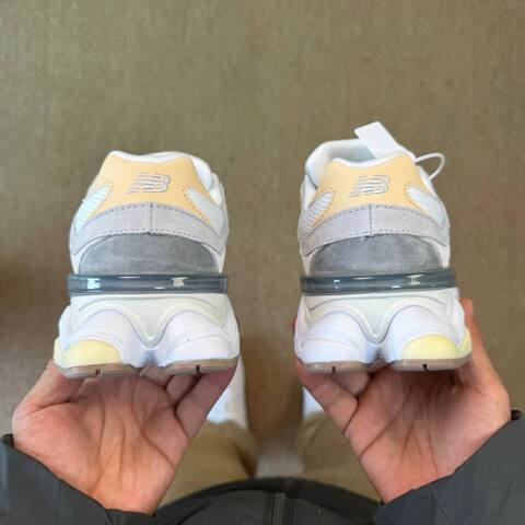 New Balance 9060 U9060AUB White Grey Cream Beige EU 40 Sneaker - Men's (BS-87136)