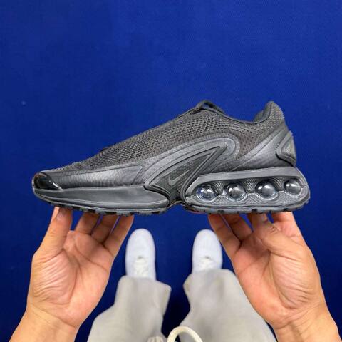 Nike Air Max Dn black gray