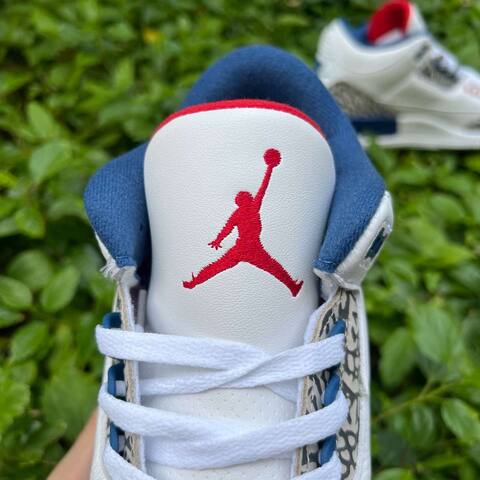 Jordan Air Jordan 3 Retro 854262 106 White Fire Red True Blue Grey US 9 5 UK 8 5 EU 43 Basketball Shoe - Men's (BS-87337)