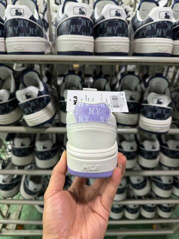MLB Chunky Liner 3 ASXM046 White Purple Sneaker Casual