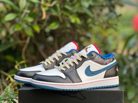 Jordan Air Jordan 1 Low SE FV3622 141 White Industrial Blue Black Red EU 41 Sneaker - Men's (BS-87173)