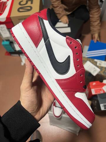 Jordan Air Jordan 1 Retro Low OG HQ6998 600 Varsity Red Black Summit White US 7 5 UK 6 5 BR 39 EUR 40 5 CM 25 5 Sneaker - Unisex (BS-87186)
