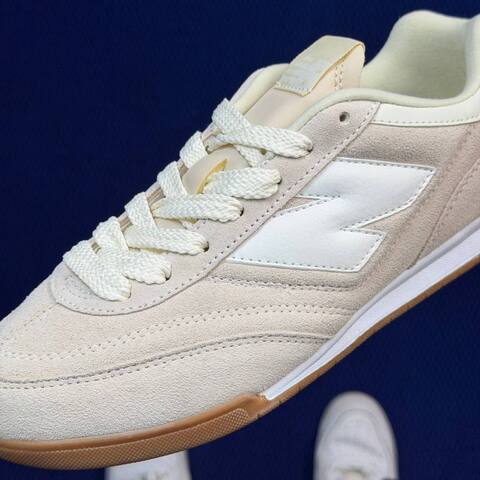 New Balance URC42EA Off White White Gum Brown EU 40 Skate Shoe - Men's (BS-87110)