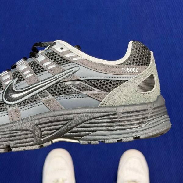 Nike P-6000 SE HF0015-002 Anthracite/Black/Photon Dust EU 41 running