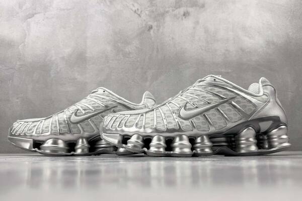 Nike Shox TL Silver/Grey/Black running