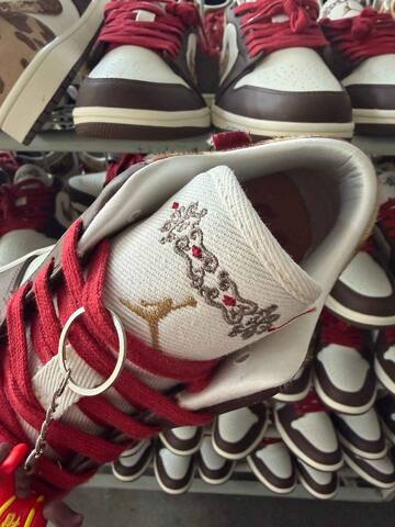 Jordan Air Jordan 1 Low IQ5321-121 Sail Brown Red Tan EU 37 5-38 Sneaker - Women's (BS-87149)