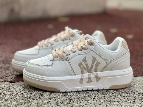 MLB CHUNKY LINER DENIM MONOGRAM BL 3ASXM046N White Beige EU 41 US M8 Sneaker Casual Sneakers - Men's (BS-86801)