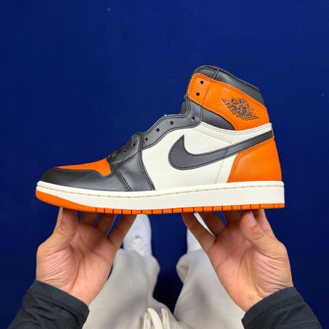 Jordan Air Jordan 1 Retro High OG Shattered Backboard DZ5485-008 Black Sail Orange USA 9 EU 42 5 UK 8 27cm Basketball Shoe - Men's (BS-87157)
