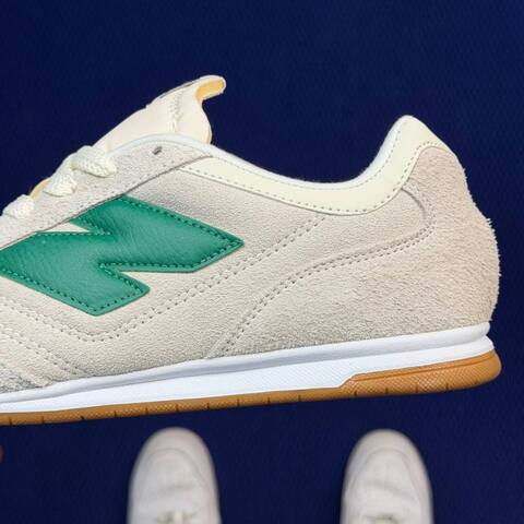 New Balance URC42HG Off White Green Gum White EU 42 Sneaker - Men's (BS-87107)