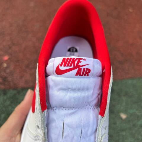 Jordan Air Jordan 1 Retro Low OG CZ0790 161 White University Red US 8 5 UK 7 5 BR 40 EUR 42 26 5 Cm Sneaker - Men's (BS-87212)