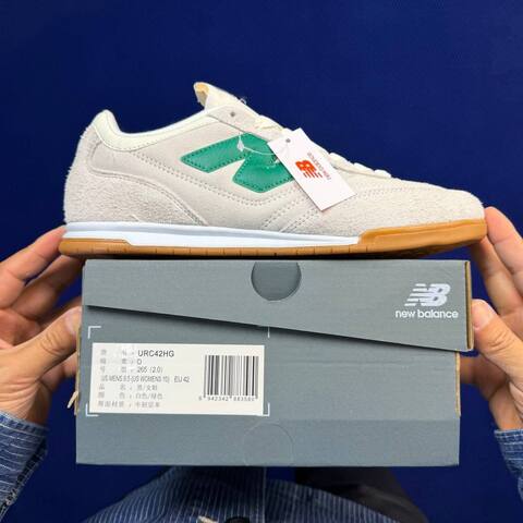 New Balance URC42HG Off White Green Gum White EU 42 Sneaker - Men's (BS-87107)