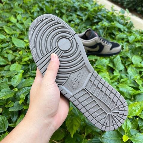 Jordan Air Jordan 1 Low SE IB7109 005 Black Olive Grey Light Wild Mango US 7 UK 6 BR 38 EUR 40 25 Cm Sneaker - Unisex (BS-87238)