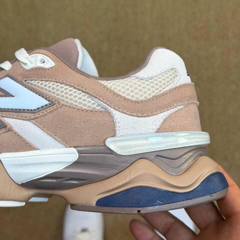 New Balance 9060 U9060ETN Brown White Navy Beige EU 43 Sneaker - Men's (BS-87123)