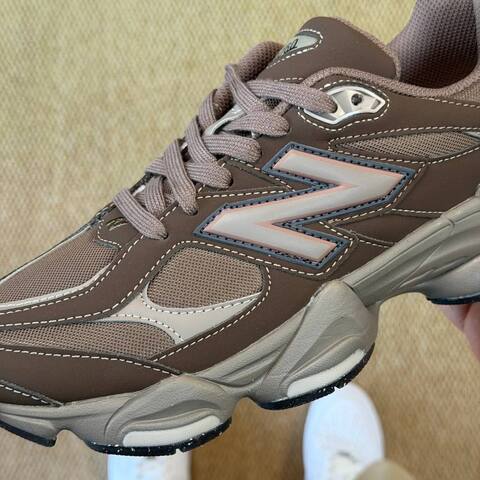 New Balance 9060 U9060493 Chocolate Brown Grey EU 42 Sneaker - Men's (BS-87137)