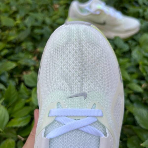 Nike Structure 26 HJ1101-103 Summit White Chrome US W 8 5 US M 7 EU 40 running lifestyle