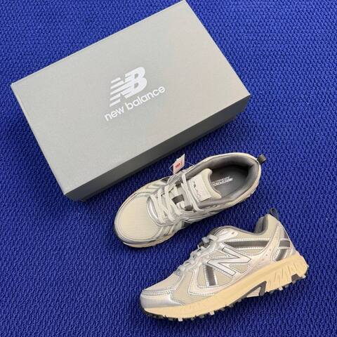 New Balance 410 V5 MT410KR5 Light Gray Silver Cream Dark Gray EU 39 5 Trail Shoe - Women's (BS-87114)