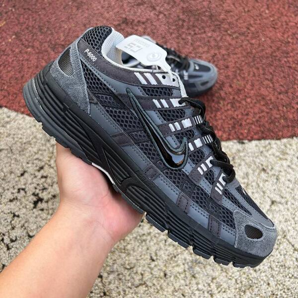 Nike P-6000 SE HF0015-002 Anthracite Black-Chrome EU 36-45 running lifestyle