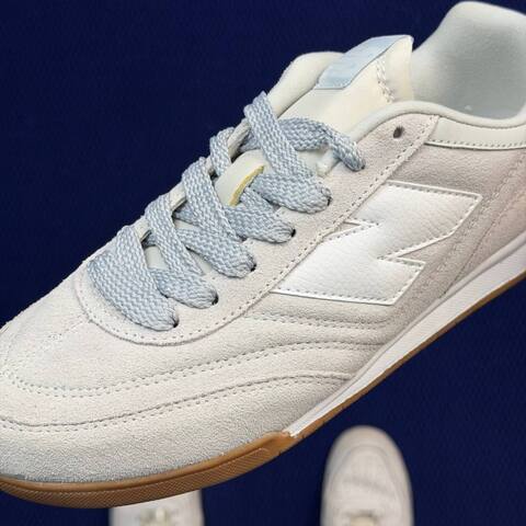 New Balance URC42EB Light Gray White Gum EU 40 Sneaker - Men's (BS-87111)